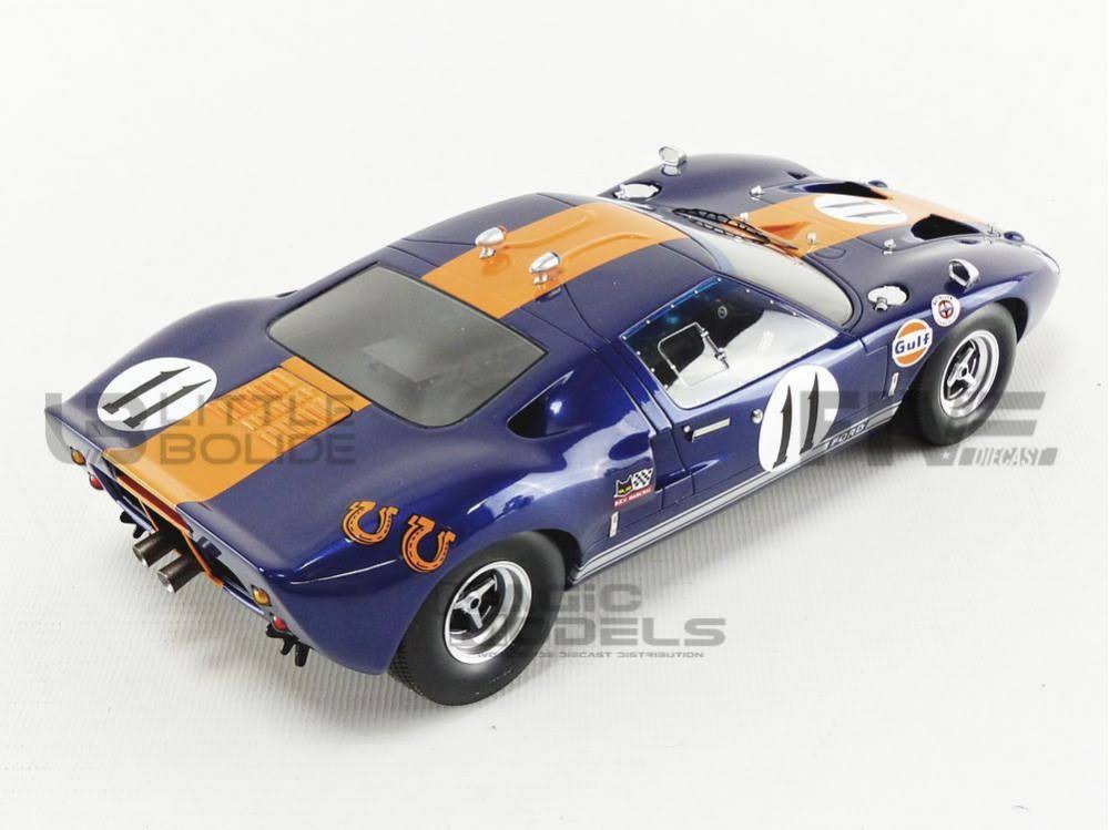 1/18 Model by Spark G400190