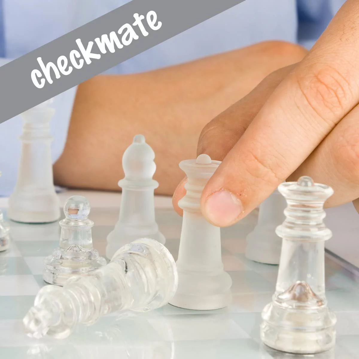 12 inch Glass Chess Set with 32 Frosted Clear Pieces S808