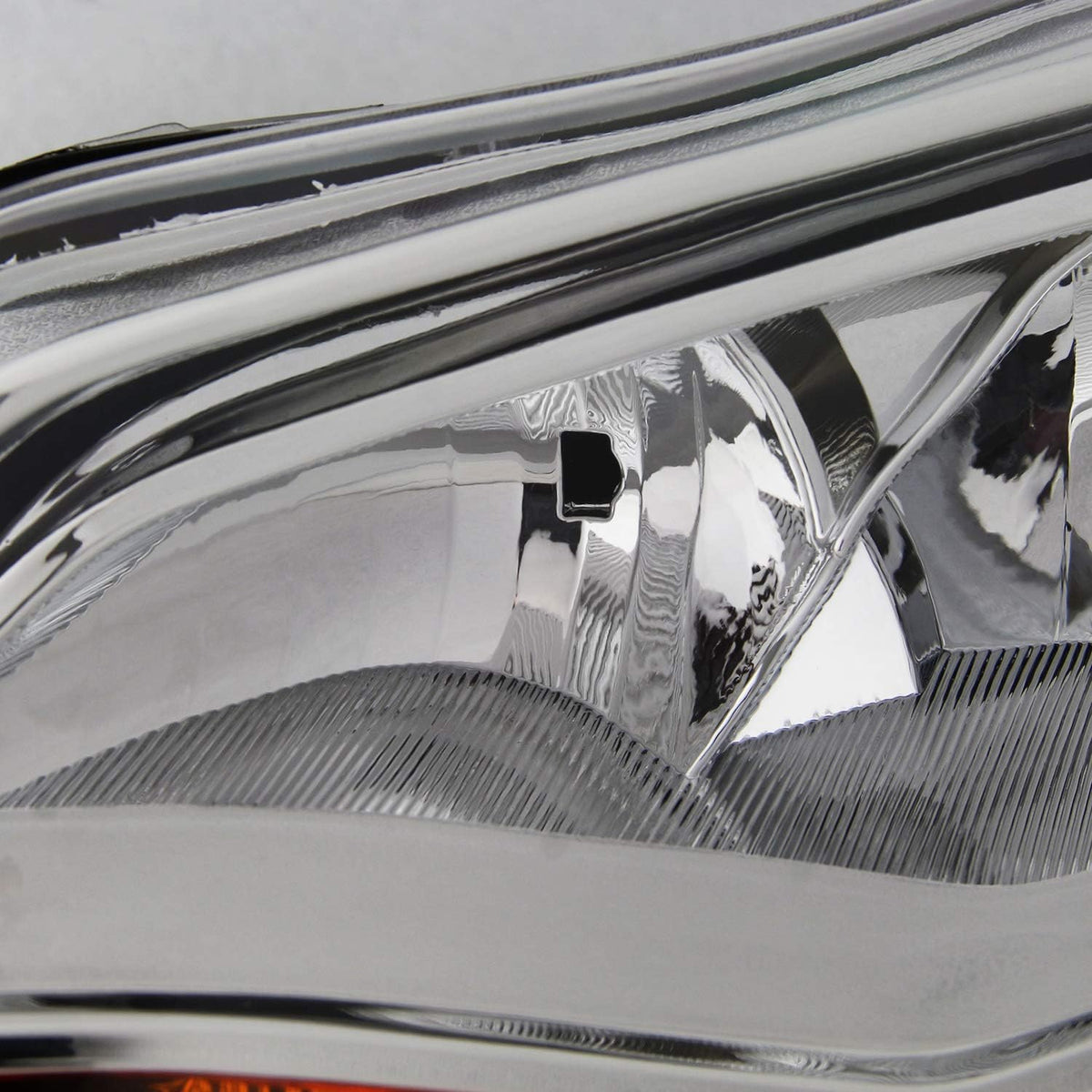 Chrome Trim Halogen Headlight Driver Left Pack of 2 K611