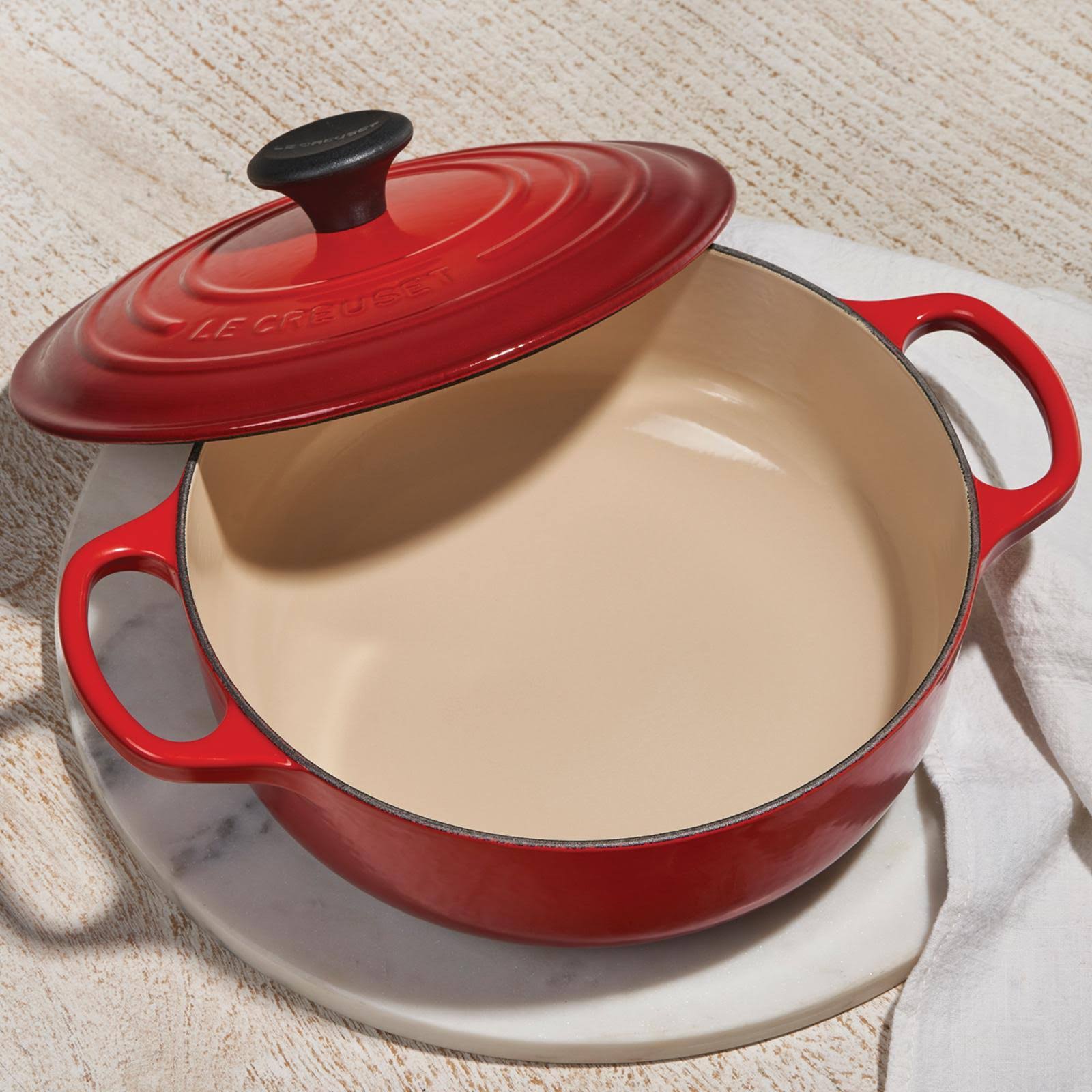 3.5 Qt. Cast Iron Sauteuse E2592