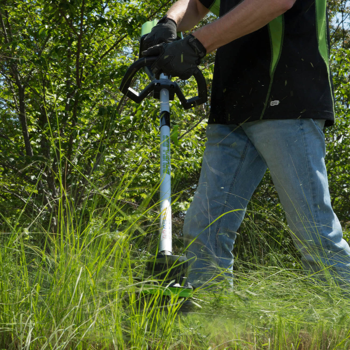 80V Cordless String Trimmer B351