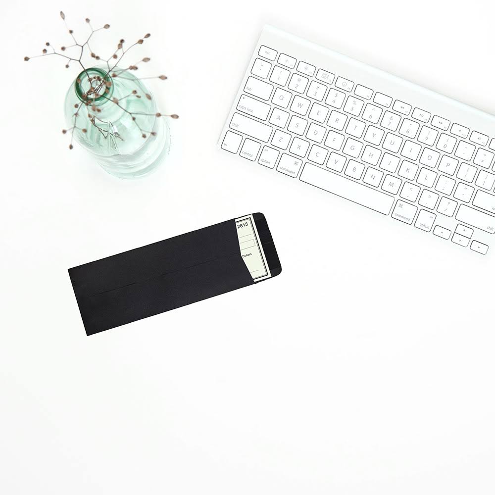 Black Linen Recycled Policy Envelopes, 1000/Carton O410