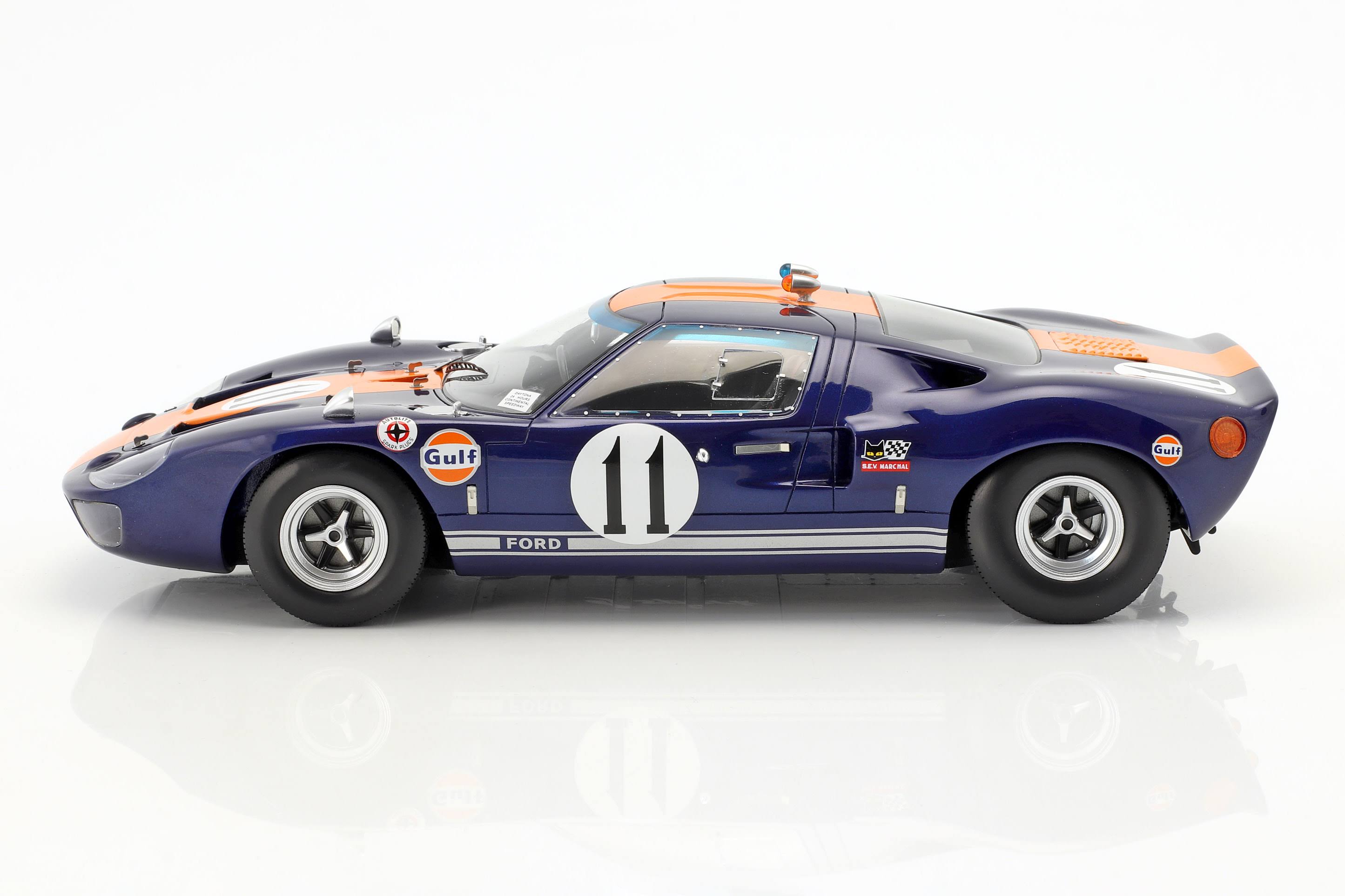 1/18 Model by Spark G400190