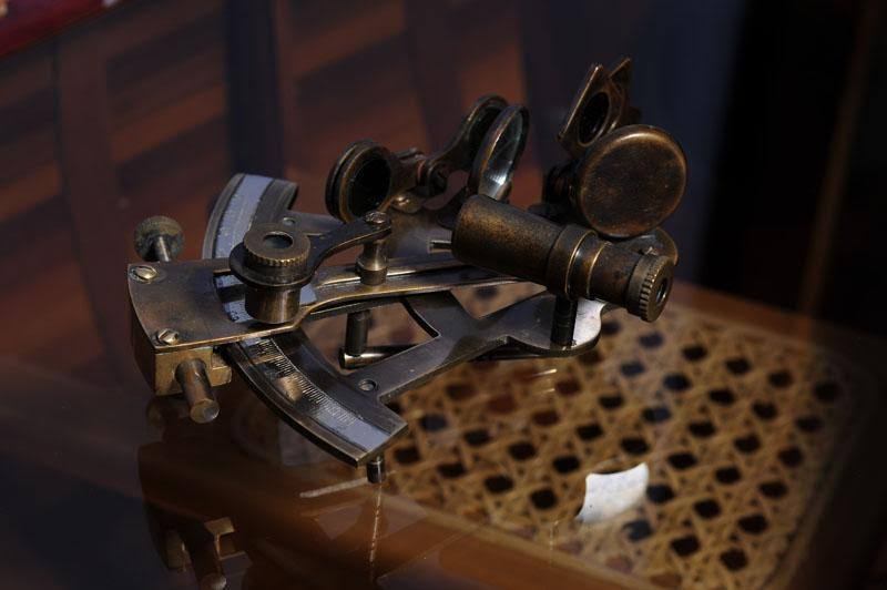 Nautical Sextant in Wood Box G92549